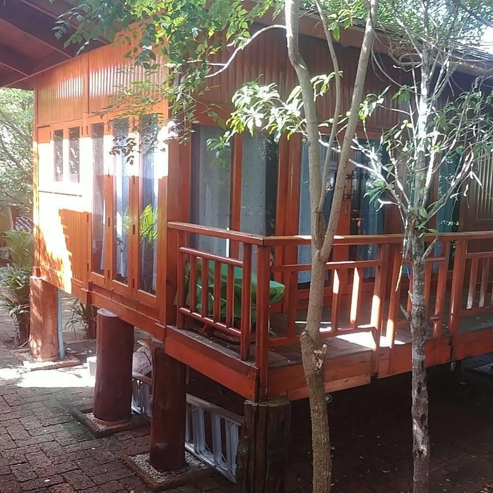 Hotel Wood House Pattaya Exterior foto